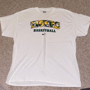 St. Xavier High School Tigers Basketball Shirt